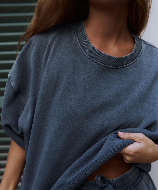 SLEEVE RIB PLUSH SWEATSHIRT